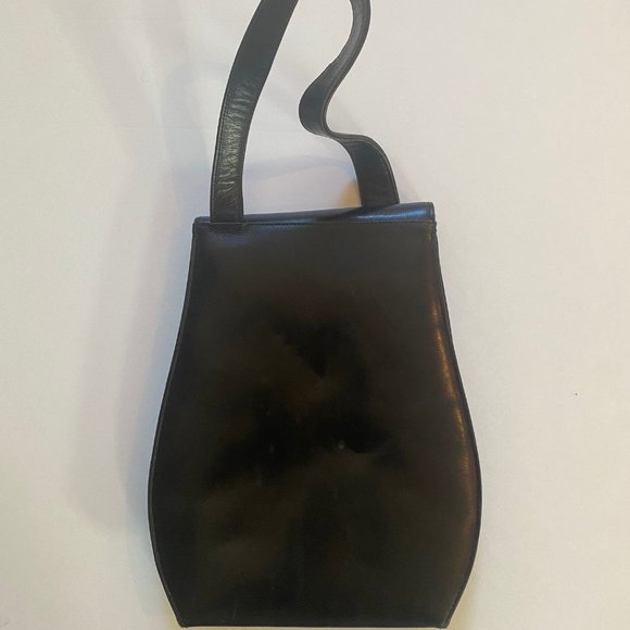 ADORABLE BLACK VINTAGE LENNOX PURSE! Unique curvy, oblong shape! 1950's? - Picture 5 of 5